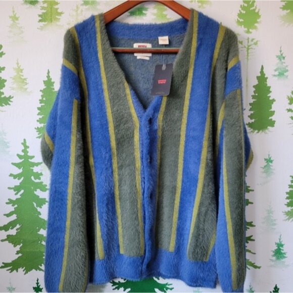 Relaxed Levi's Boxy Cardigan. - Picture 1 of 8